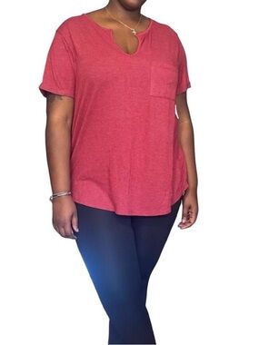 CHARLOTTE RUSSE SUPER SOFT V NECK TUNIC - RED SIZE 3X (NEW WITH TAGS) A19